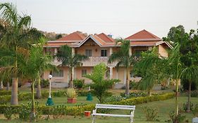Kishkinda Heritage Resort